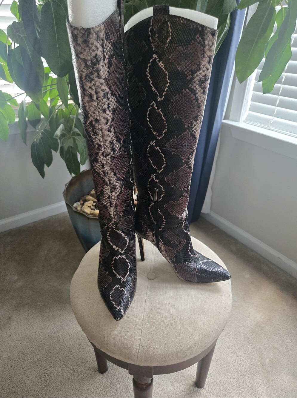Vince Camuto Python Patterned Leather Boots M
